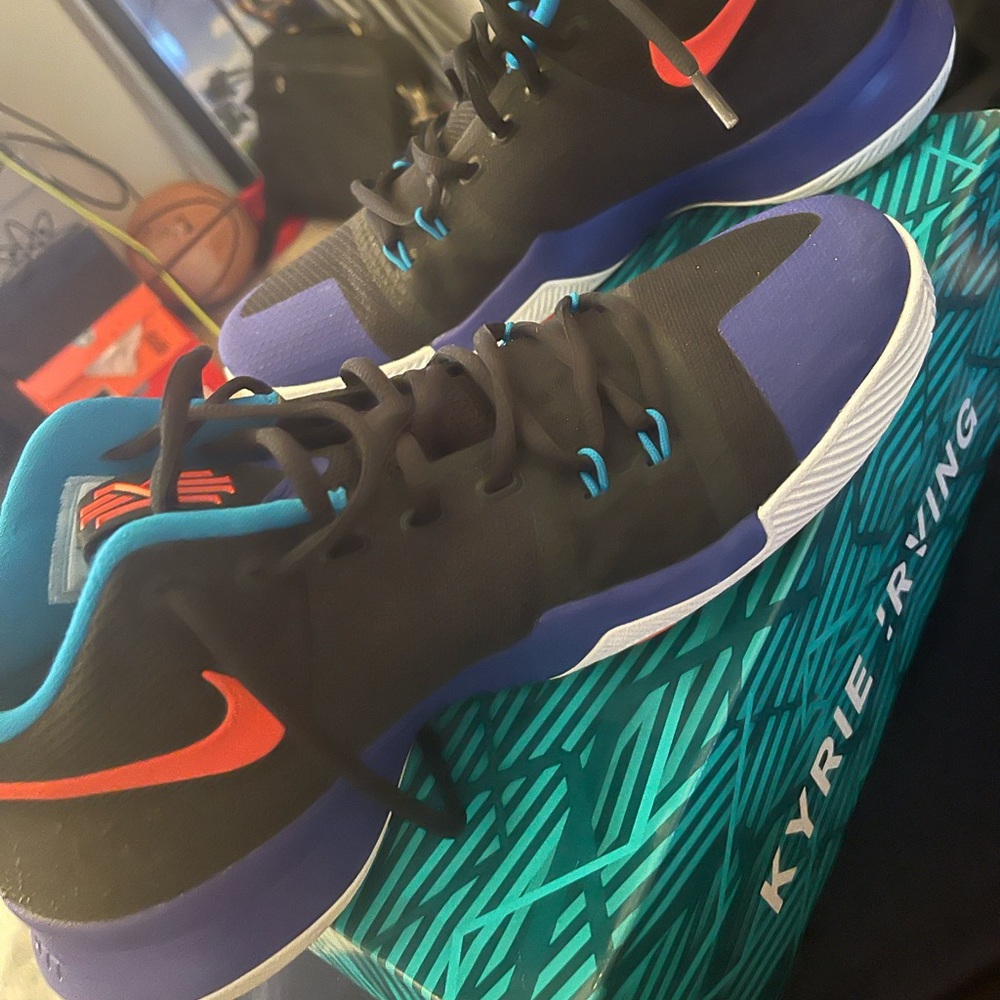 Nike kyrie 3